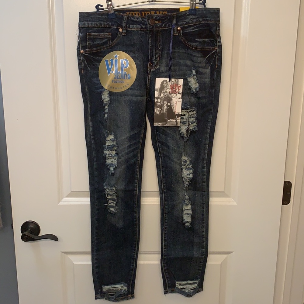 NWT VIP destructed skinny jeans size 11/12